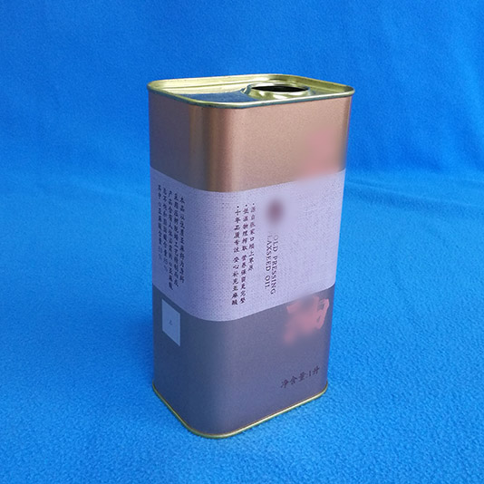 亞麻籽油鐵罐包裝設(shè)計(jì)