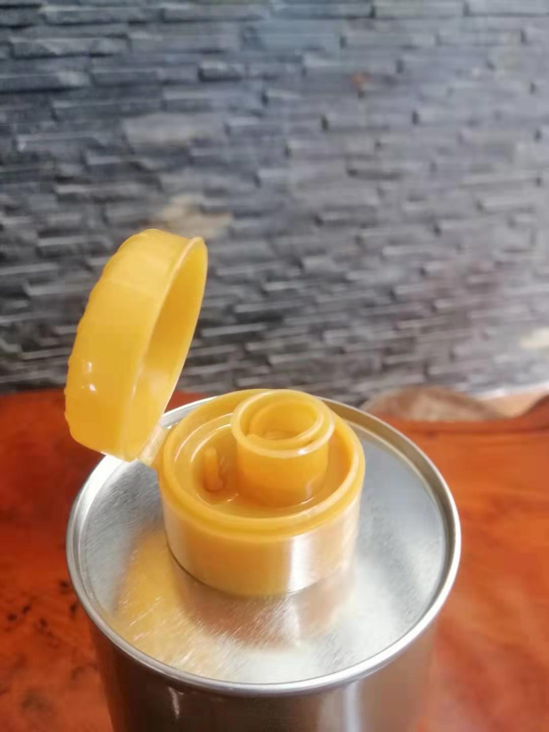 異形花生油鐵瓶 個(gè)性花生油鐵罐定制 花生油馬口鐵罐廠